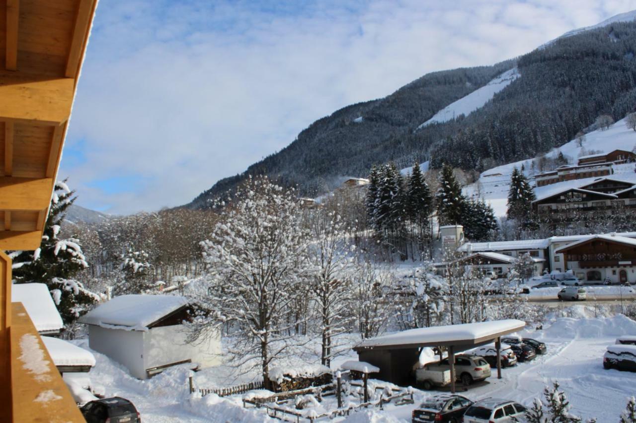 Appartement Schoenfeld Saalbach-Hinterglemm Bagian luar foto